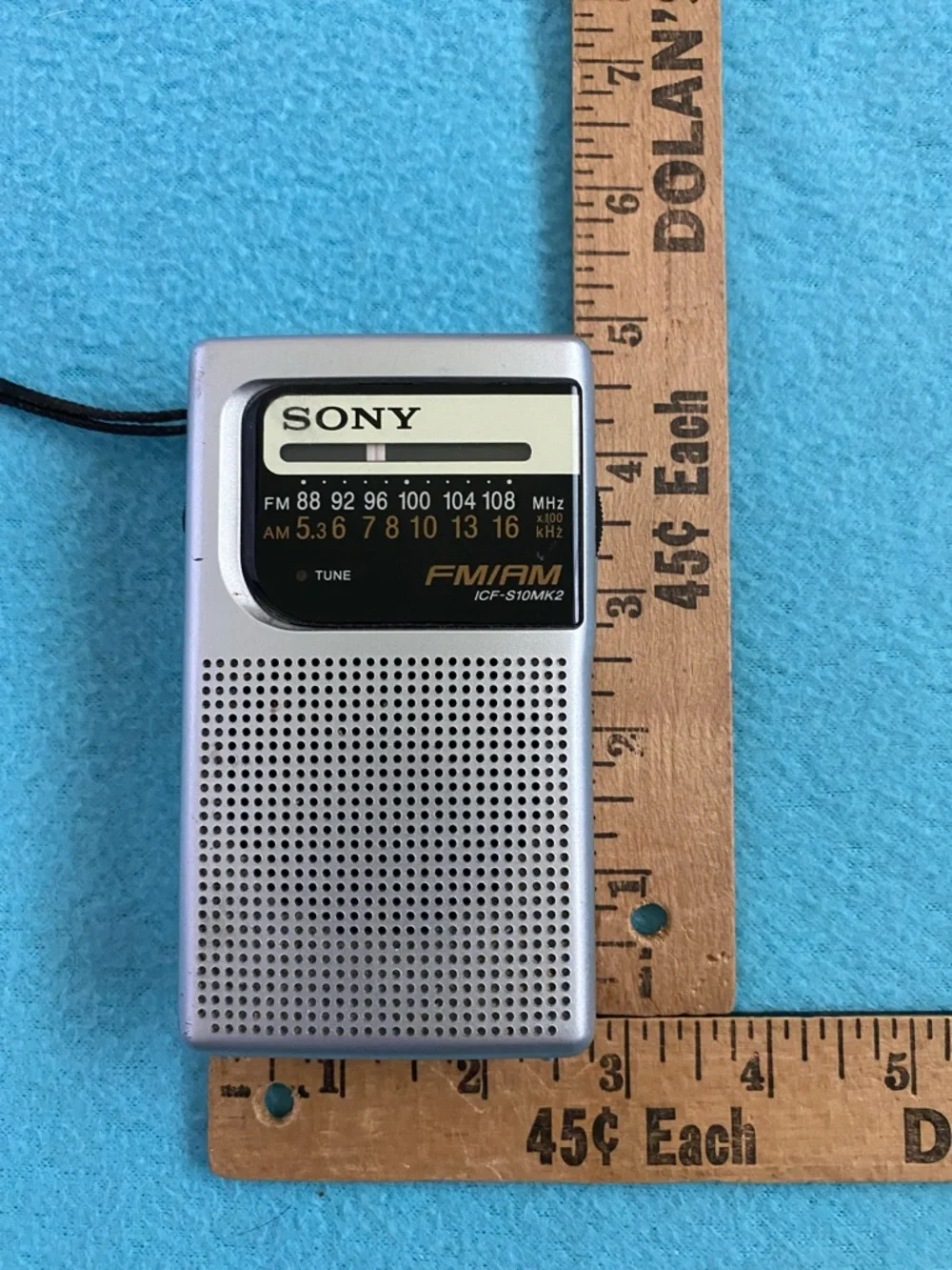 Sony Silver Portable AM/FM Pocket Radio with Telescoping Antenna